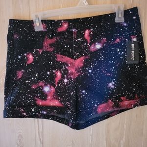 NWT Blackheart high rise short by Hot Topic Junior size 13